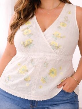 Carole Little White Sleeveless V-Neck Camisole with Yellow Floral Embroidery
